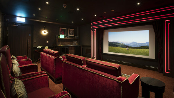 Signature At Farnham Common